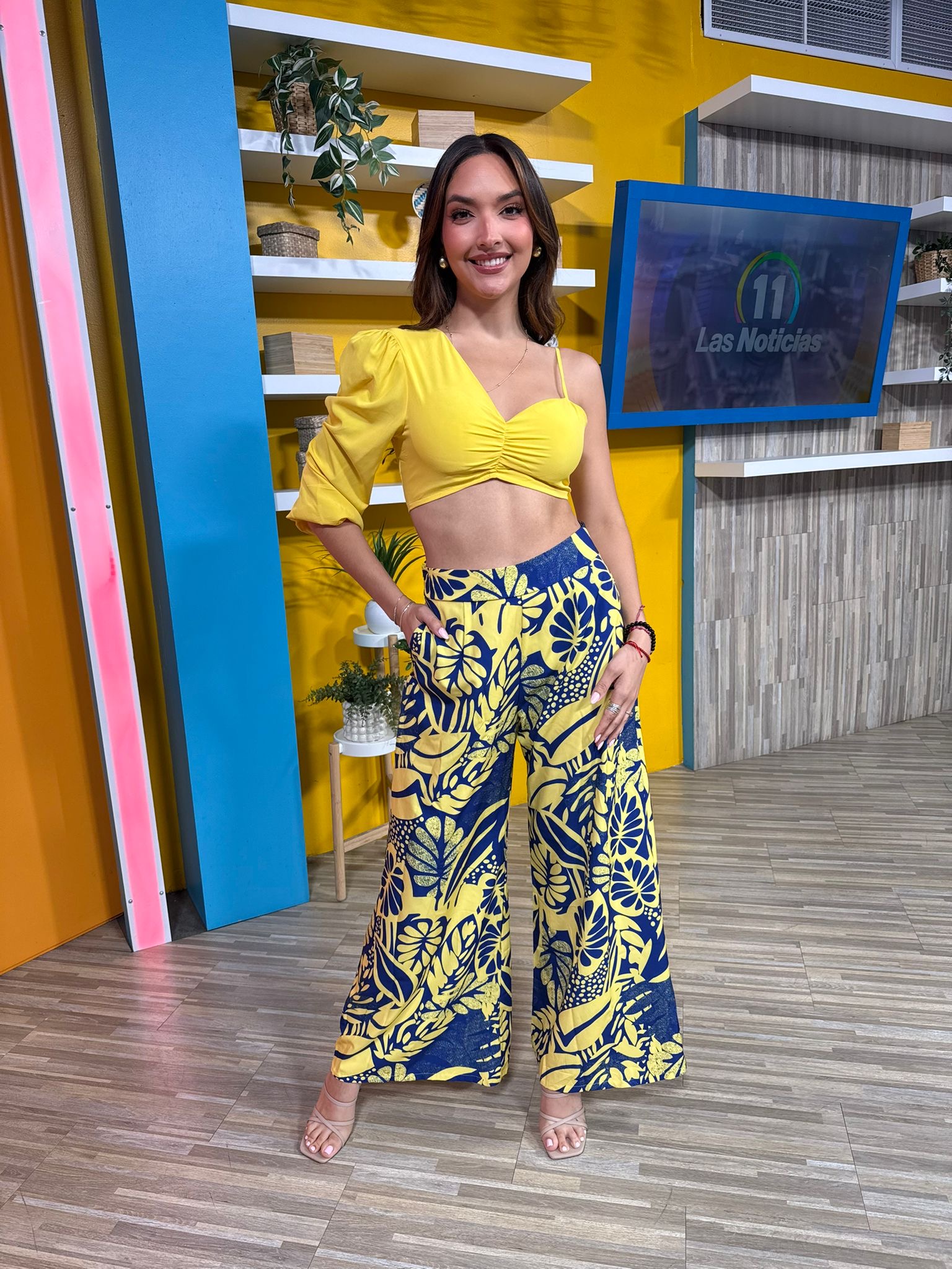 Yellow Blue Leaf Set - Image 4